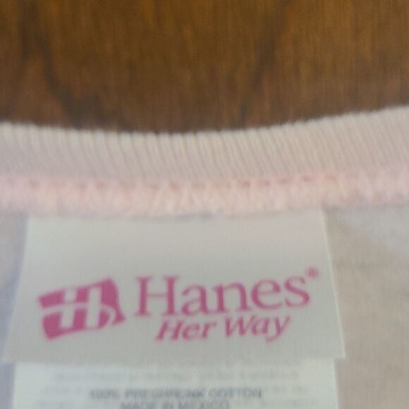 XL Hanes Her Way Short Sleeve Pink Grandma Tee Shirt - Picture 8 of 9